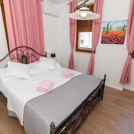 Luxury Apartments Iris Mostar Exterior foto