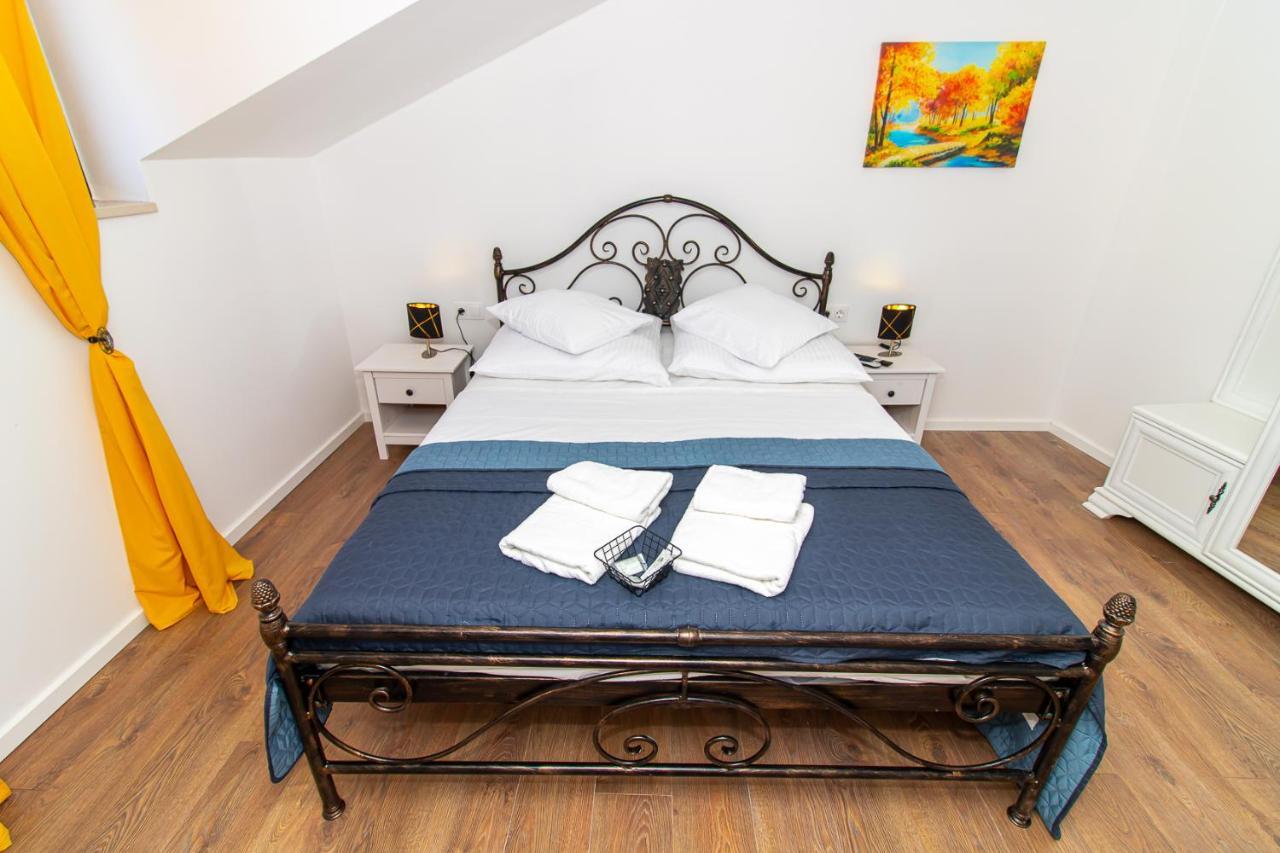 Luxury Apartments Iris Mostar Exterior foto