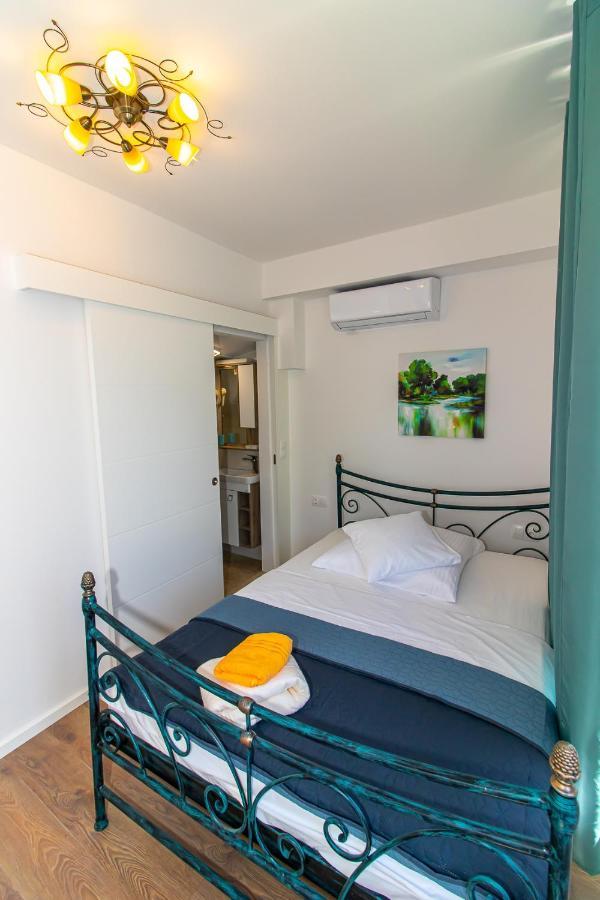 Luxury Apartments Iris Mostar Exterior foto